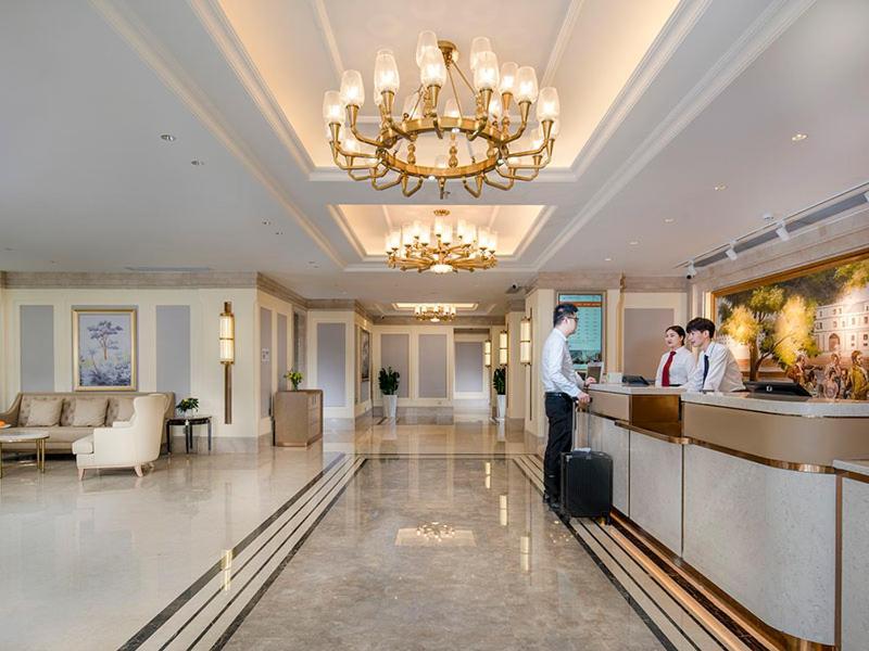 Vienna 3 Best Hotel Shenzhen Airong Road Eksteriør bilde